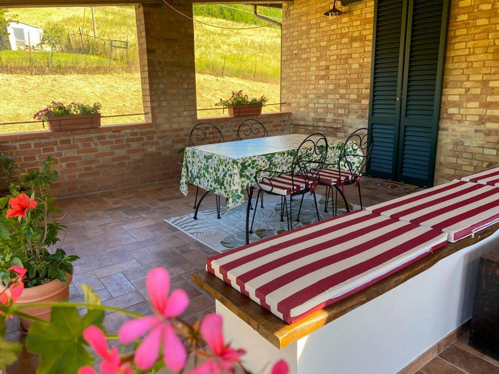 Hostal I Due Cipressi Torrenieri Habitación foto