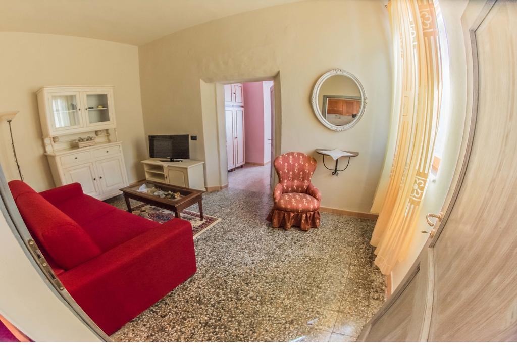 Hostal I Due Cipressi Torrenieri Exterior foto